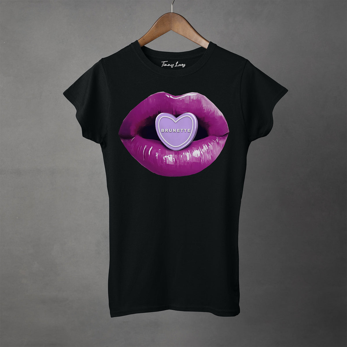 BRUNETTE - Women's T-Shirt