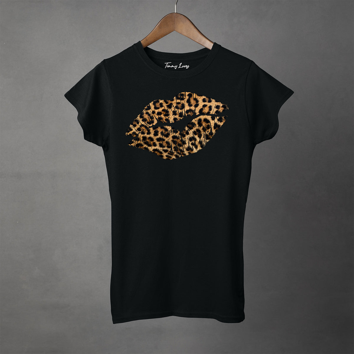 LEOPARD LIPS - Women's T-Shirt